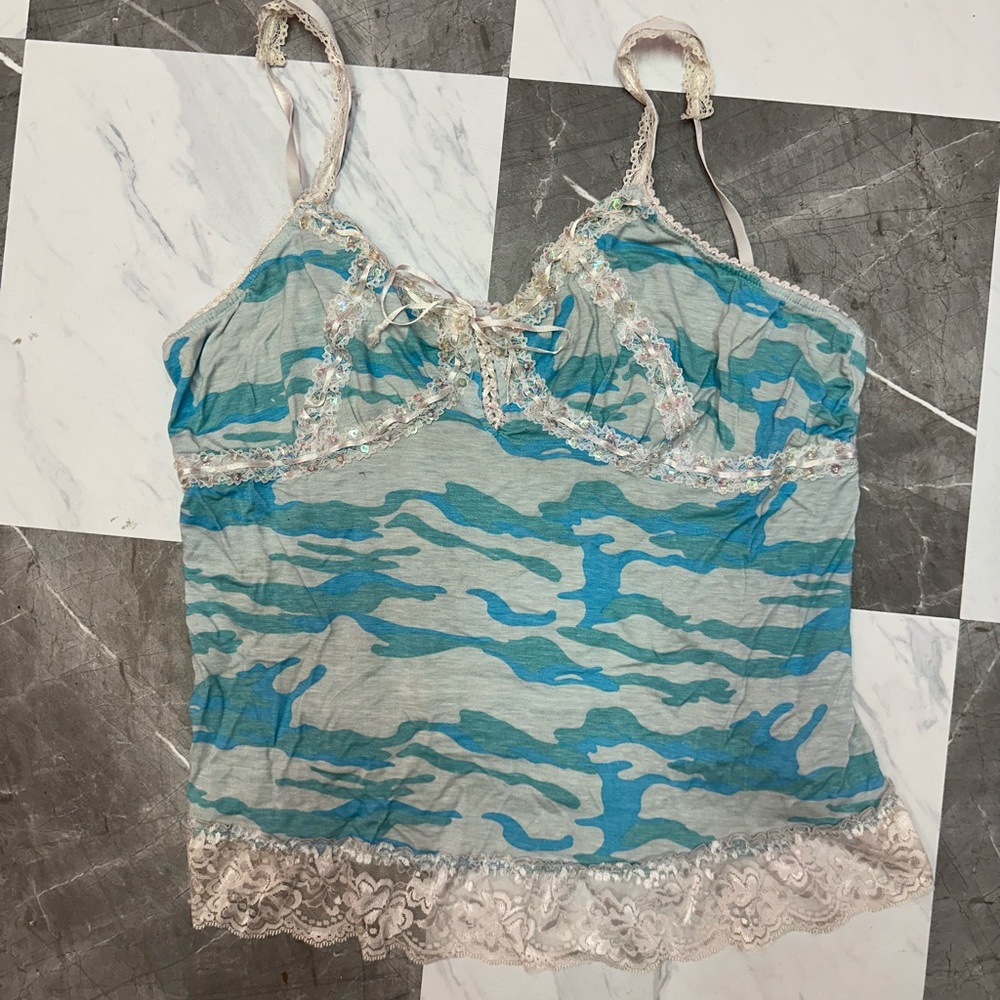 Y2K Plus Size Blue Camo & Lace Tank Top